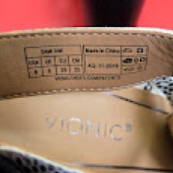 TWO PAIR Snakeskin - Vionic And Franco Sarto bundle - Picture 8 of 9